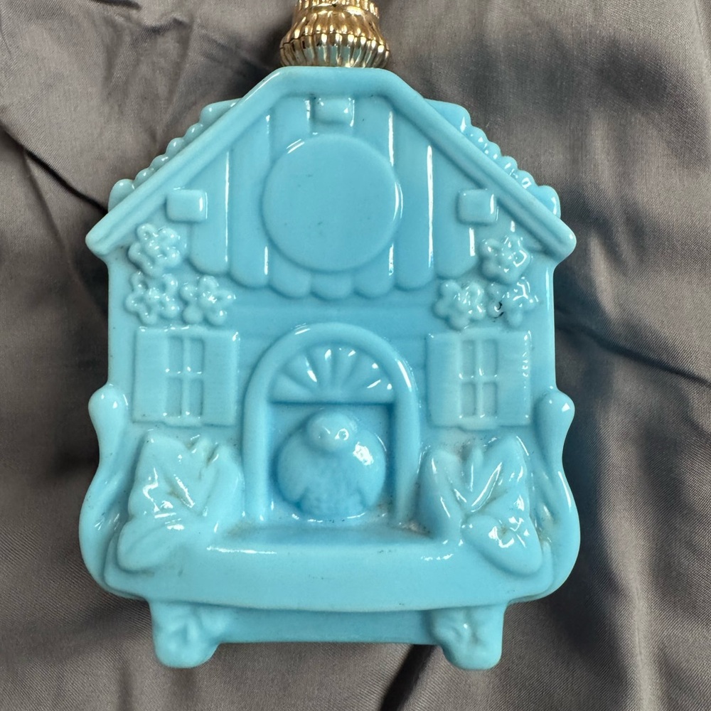 Avon Perfume (empty) bottle vintage 1972 enchanted